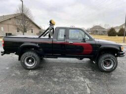 
										Used 1993 Toyota Pickup Deluxe full									