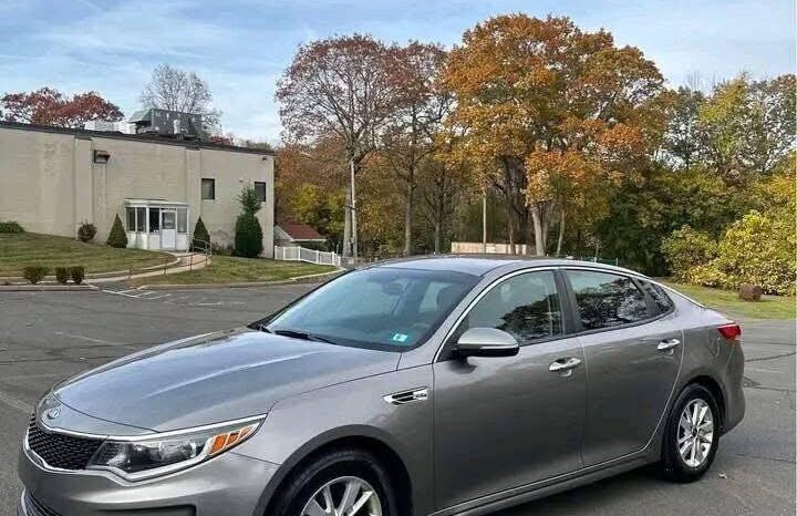 
								Used 2019 Kia optima full									