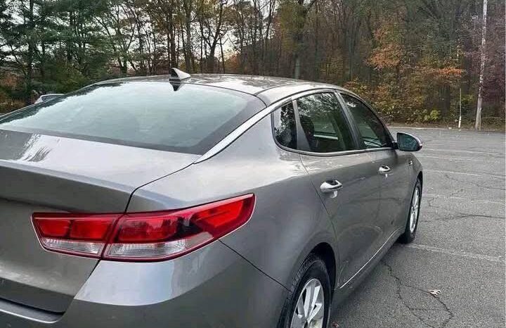 
								Used 2019 Kia optima full									