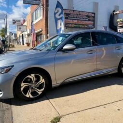 
										Used 2018 Honda Accord full									