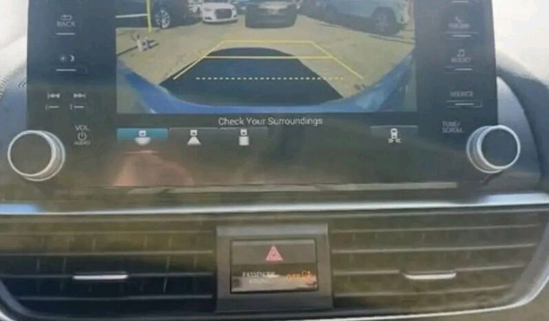 
								Used 2018 Honda Accord full									