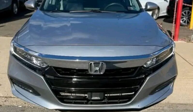 
								Used 2018 Honda Accord full									