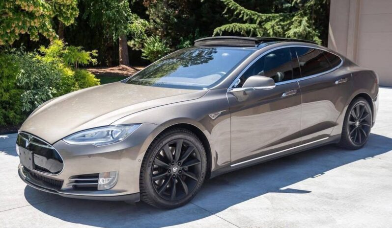 
								Used 2016 Tesla S90D full									