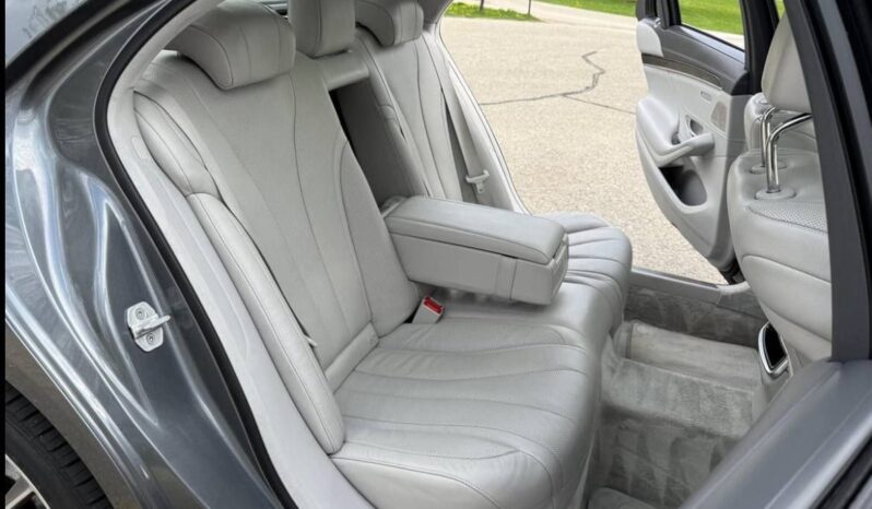 
								Used 2017 Mercedes S550e full									