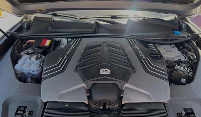 
								Used Lamborghini Urus full									