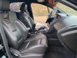 
										New 2016 Ford Focus ST full									