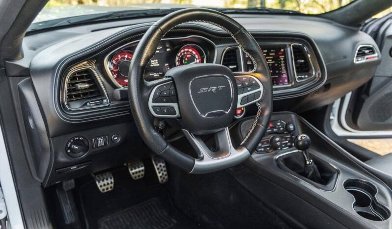 
								Used 2020 Dodge Challenger SRT full									