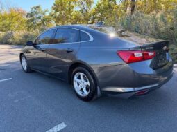 
										Used 2017 Chevrolet Malibu full									