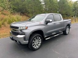 
										Used 2018 Chevrolet Silverado full									