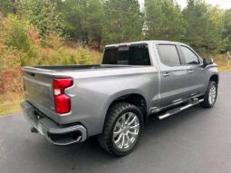 
										Used 2018 Chevrolet Silverado full									