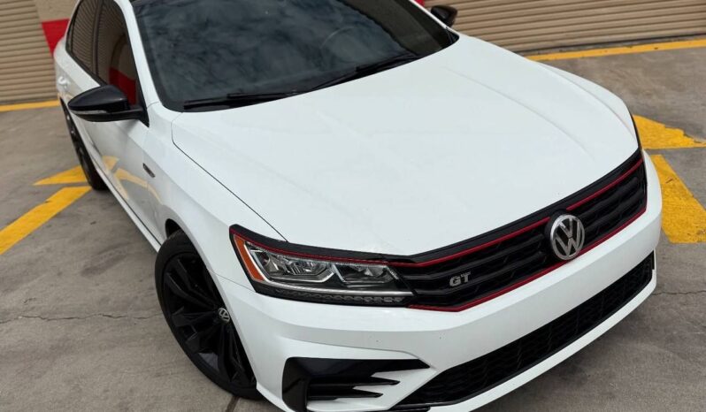 
								Used 2018 Volkswagen Passat GT full									