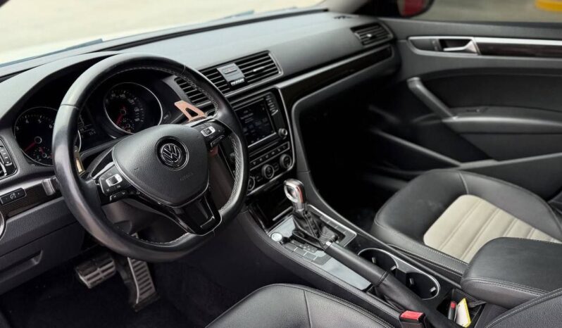 
								Used 2018 Volkswagen Passat GT full									
