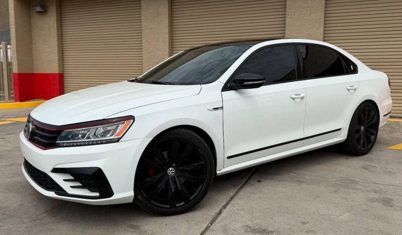 
								Used 2018 Volkswagen Passat GT full									