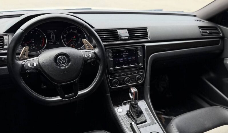 
								Used 2018 Volkswagen Passat GT full									