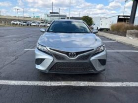 Used Toyota Camry SE