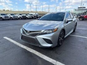 Used Toyota Camry SE