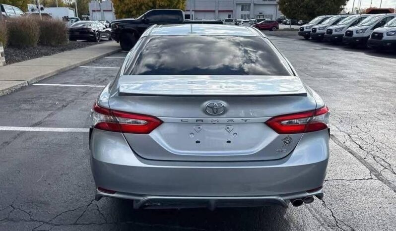 
								Used Toyota Camry SE full									