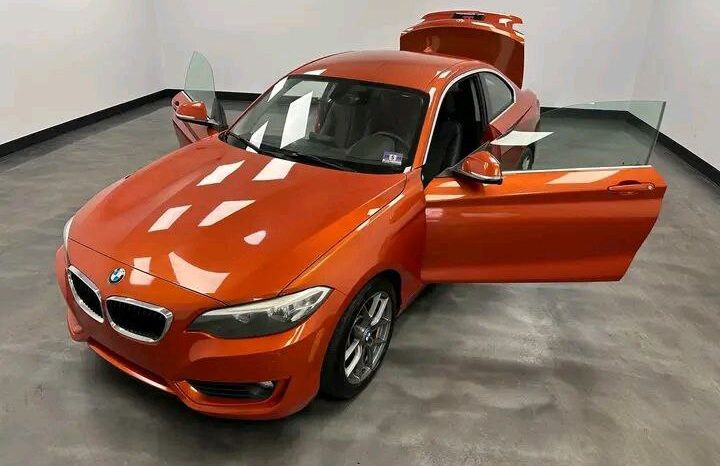 
								Used 2015 BMW 2 Series’ 2dr Cpe 288 RWD full									