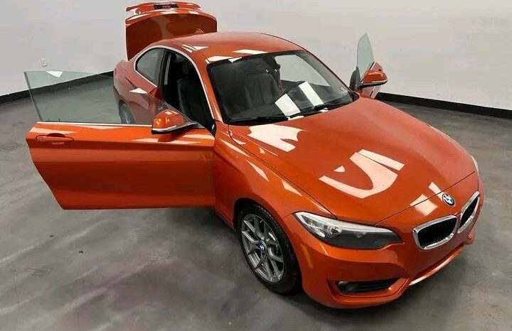 
								Used 2015 BMW 2 Series’ 2dr Cpe 288 RWD full									