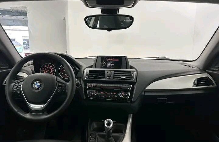 
								Used 2015 BMW 2 Series’ 2dr Cpe 288 RWD full									