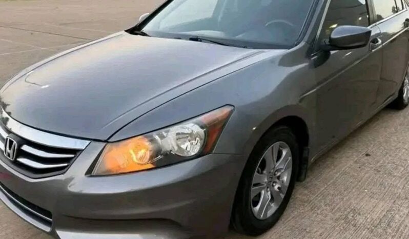 
								New 2011 Honda Accord full									