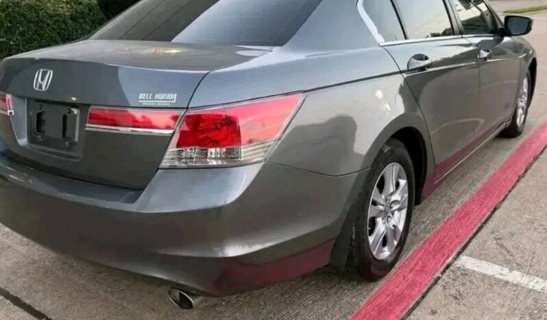 
								New 2011 Honda Accord full									