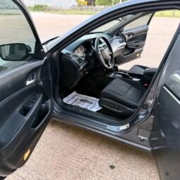 
										New 2011 Honda Accord full									