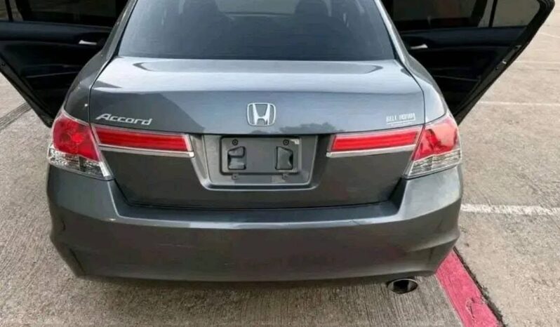 
								New 2011 Honda Accord full									