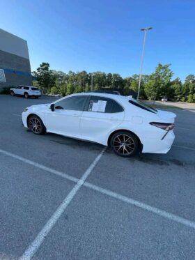 Used 2021 Toyota Camry SE