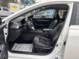 
										Used Nissan Altima SR full									