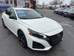 
										Used Nissan Altima SR full									