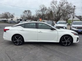 Used Nissan Altima SR