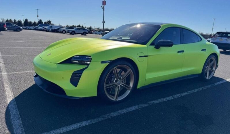 
								Used 2022 Porsche Taycan GTS full									