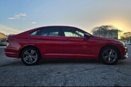 
										New 2021 Volkswagen Jetta R-line full									