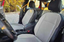 
										New 2021 Volkswagen Jetta R-line full									