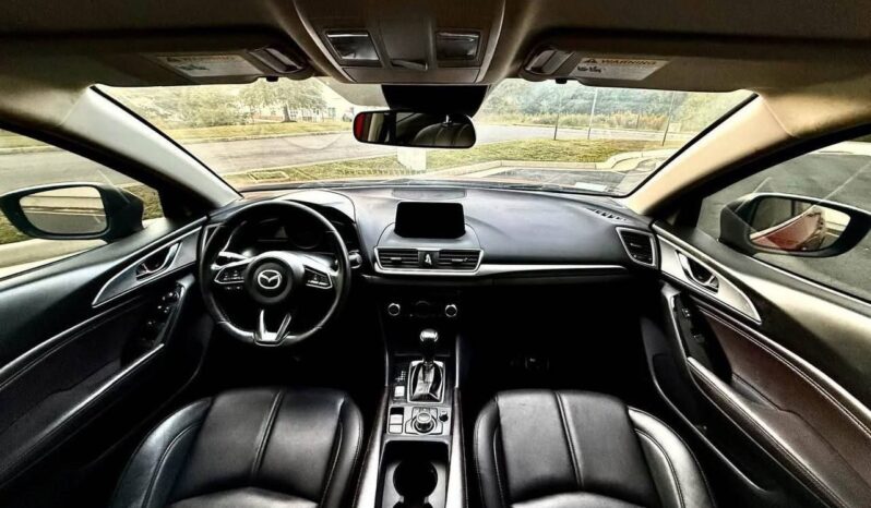 
								Used 2018 Mazda Mazda 3 full									