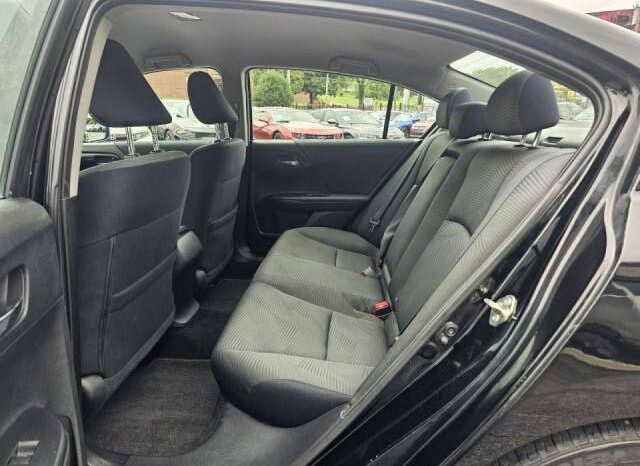 
								Used Honda CR-V full									