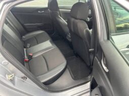 
										Used 2019 Honda civic hatchback full									