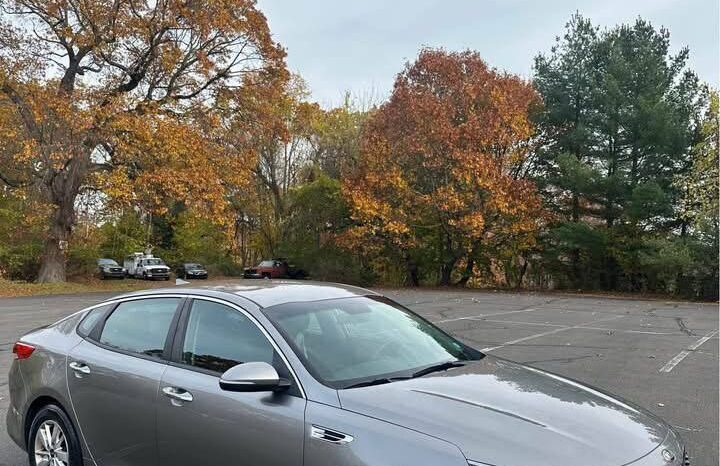 
								Used 2019 Kia optima full									