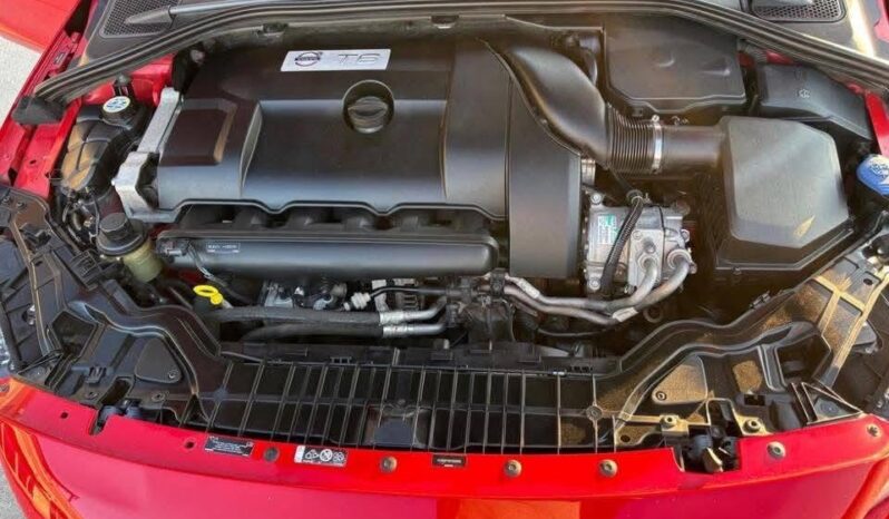 
								Used 2014 Volvo S60 T6 R-Design full									