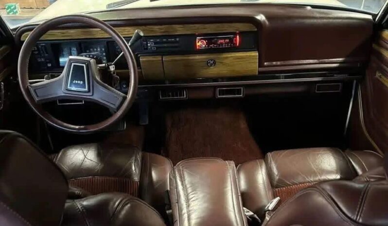 
								Used 1987 Jeep Grand wagoner full									