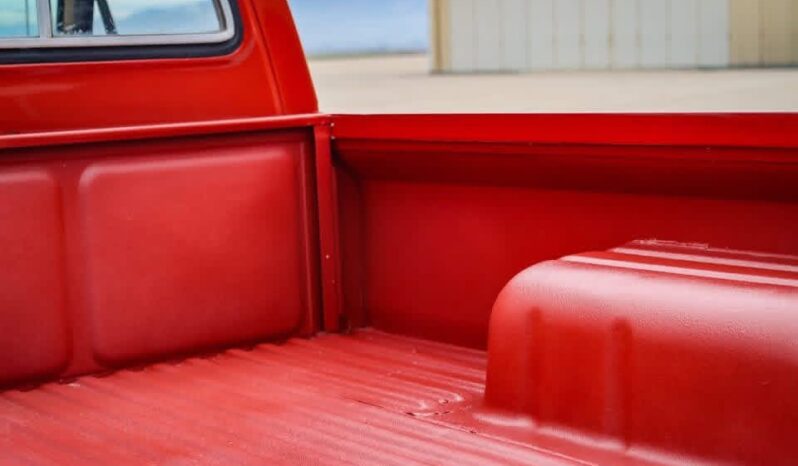 
								Used 1983 Toyota Pickup Deluxe full									