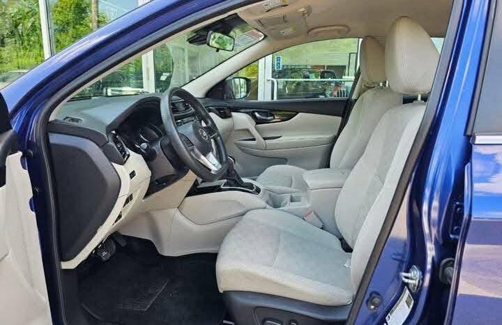 
								Used 2020 Nissan ROGUE SPORT full									