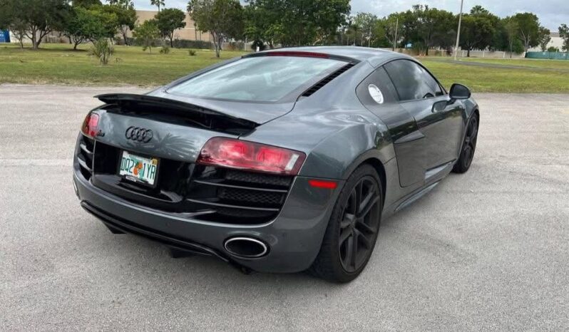 
								Used 2022 Audi R8 full									
