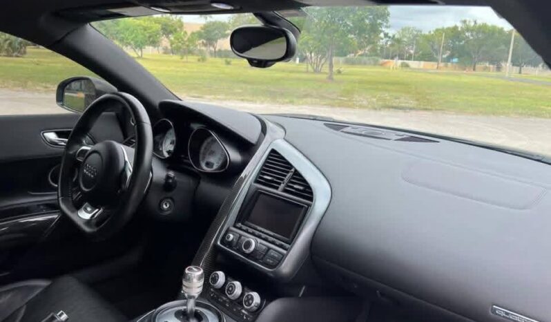 
								Used 2022 Audi R8 full									