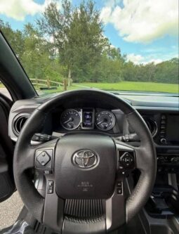 
										2021 Toyota Tacoma TRD Off-Road Double Cab full									