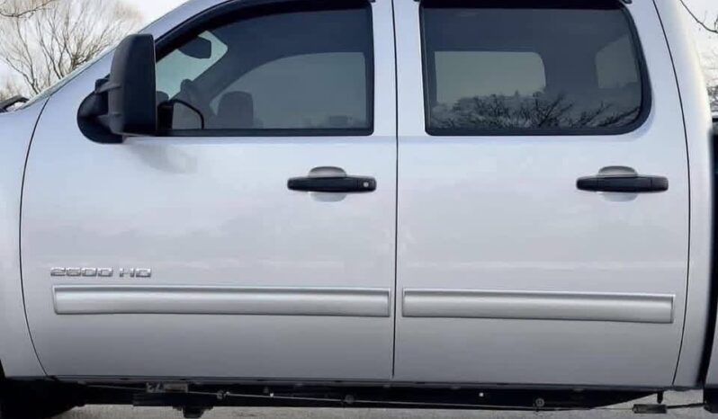 
								Used 2010 GMC Sierra full									