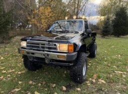
										Used 1988 Toyota Pickup 5-Speed 4×4 full									