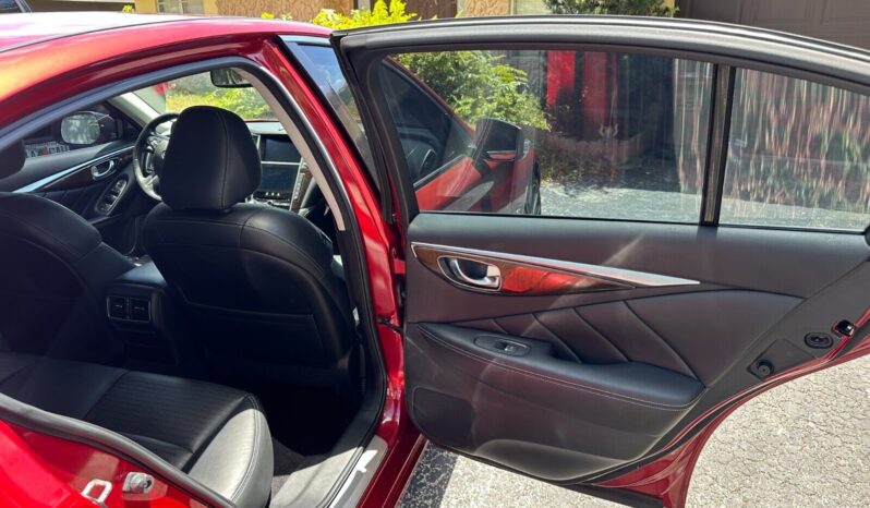 
								Used 2016 Infiniti Q50 full									