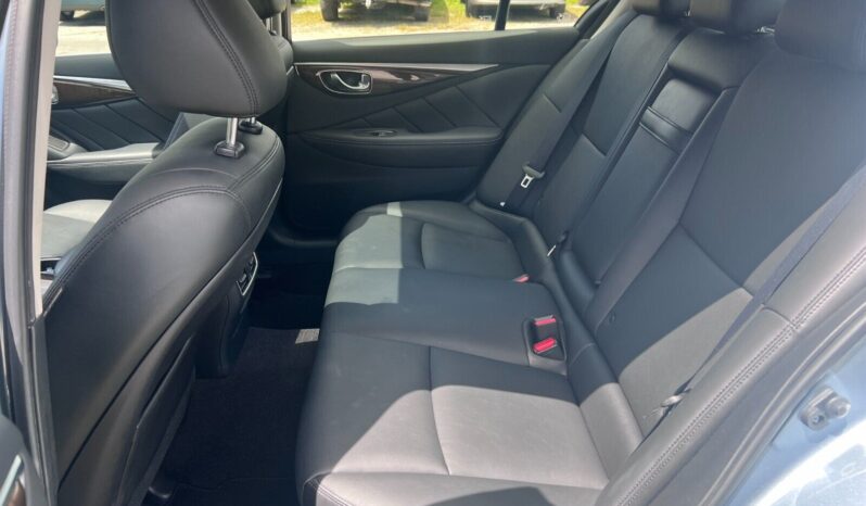 
								Used 2018 Infiniti Q50 full									